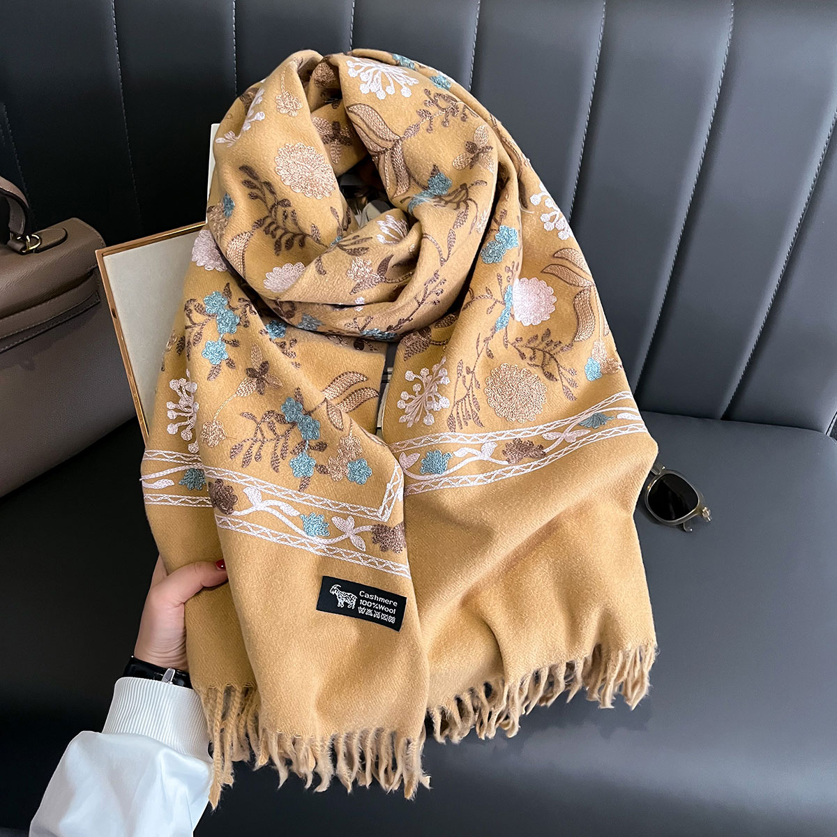 New Winter Warm Cashmere Scarf - مراجعة Woven Scarf Blanket وسعره