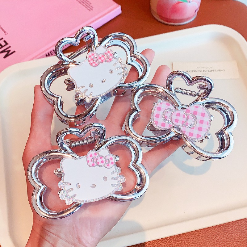 Hello Kitty Kawaii Shark Clip  - مراجعة Tie Clip Silver وسعره