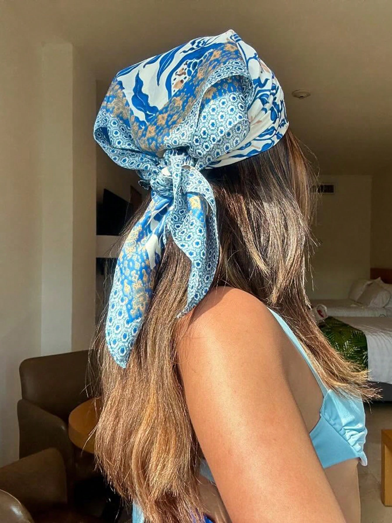 Luxury Brand Bohemia Print Squ - مراجعة Silk Neck Scarf وسعره