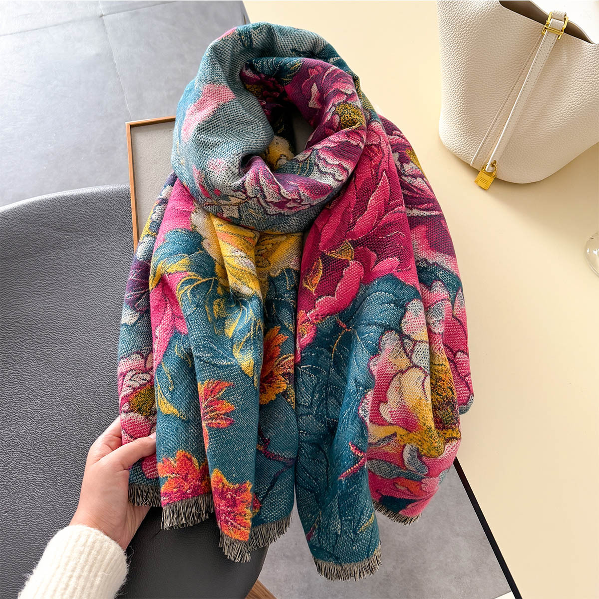 Warm Cashmere Scarf Women Shaw - مراجعة Woven Scarf Blanket وسعره