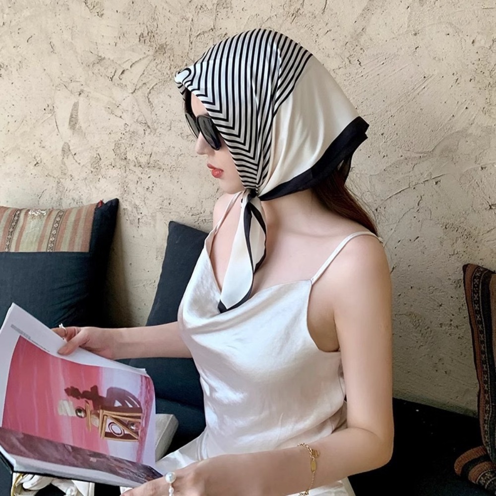 Fashion Satin Square Scarf for - مراجعة Ascot Neck Scarf وسعره