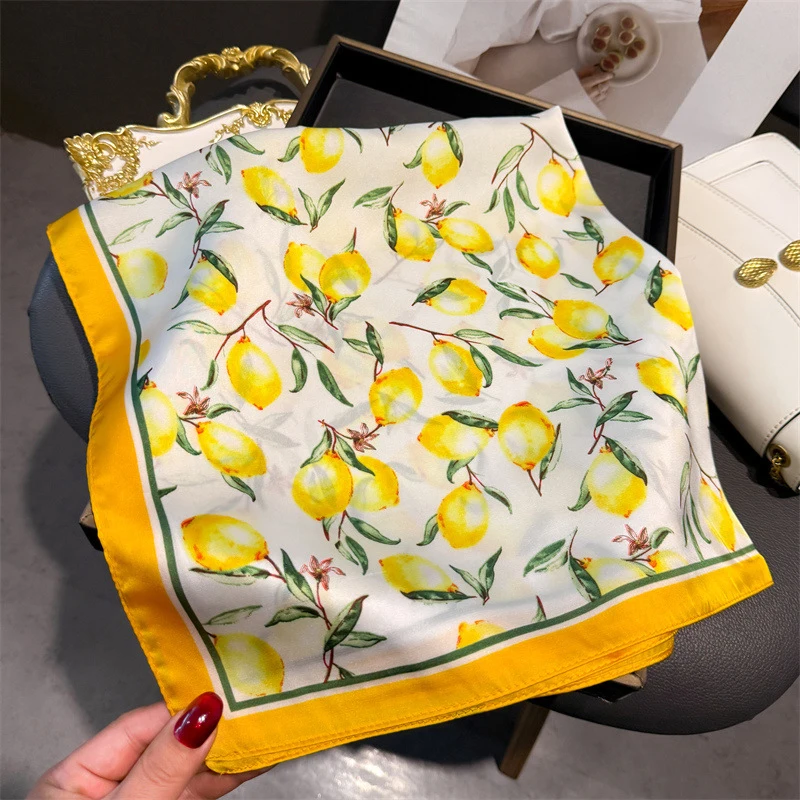 70cm Square Lemon Print Yellow - مراجعة Ascot Neck Scarf وسعره