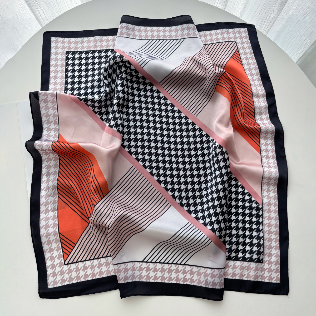 New Printed Square Scarf For W - مراجعة Scarf Silk Square وسعره