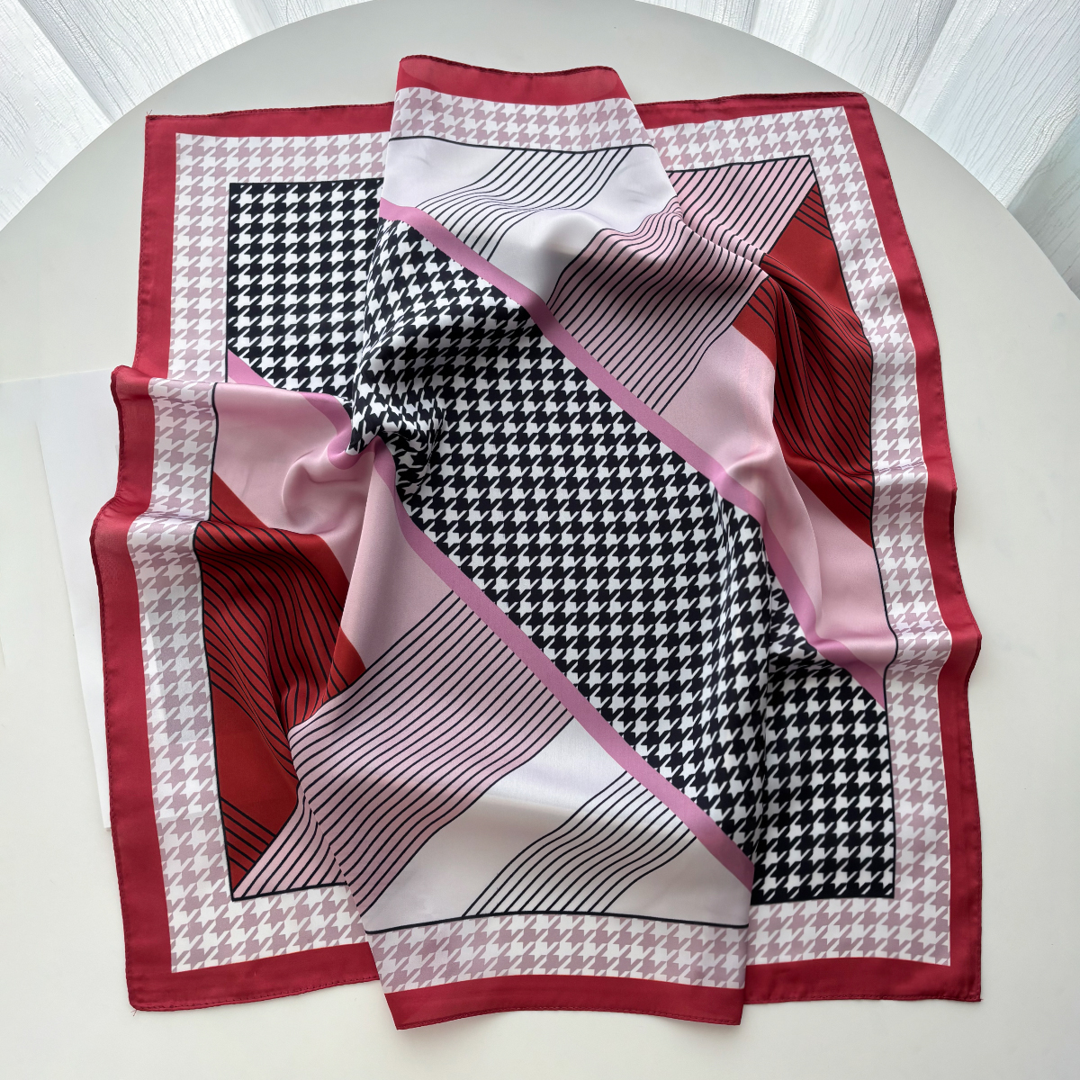 New Printed Square Scarf For W - مراجعة Scarf Silk Square وسعره