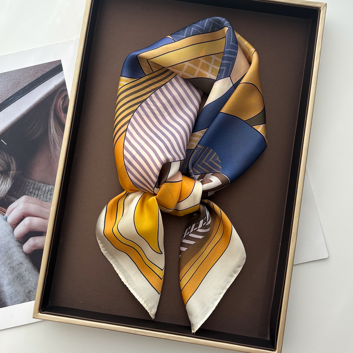 Luxury Square Scarf For Women  - مراجعة Scarf Silk Square وسعره