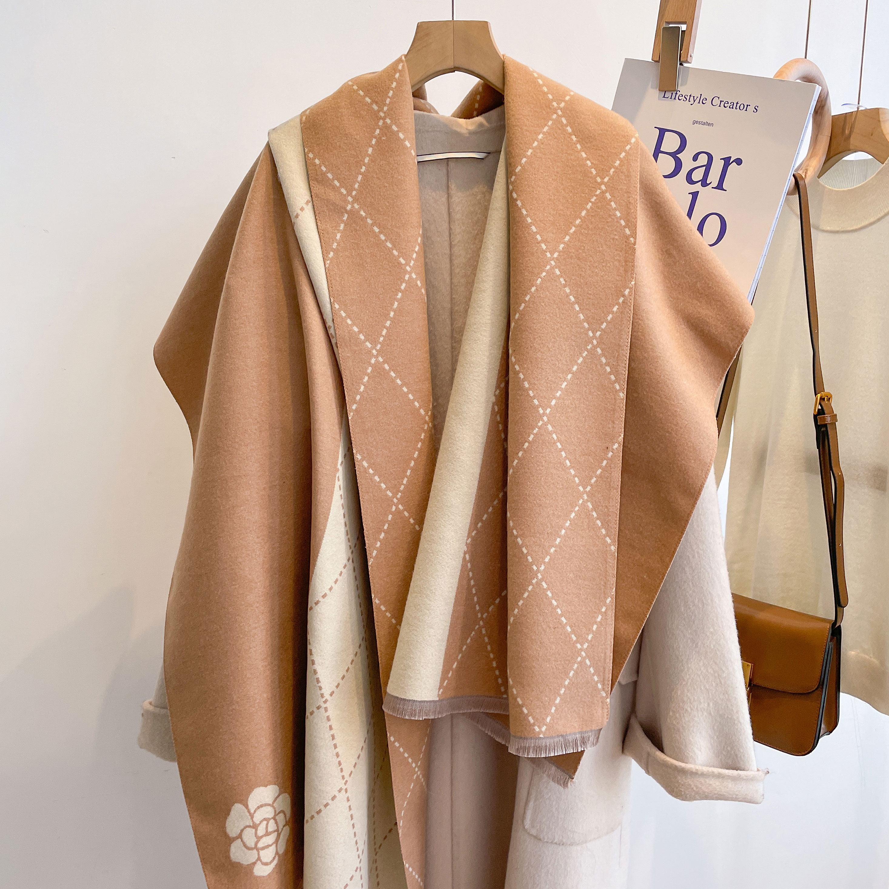 2023 Designer Cashmere Scarf W - مراجعة Woven Scarf Blanket وسعره
