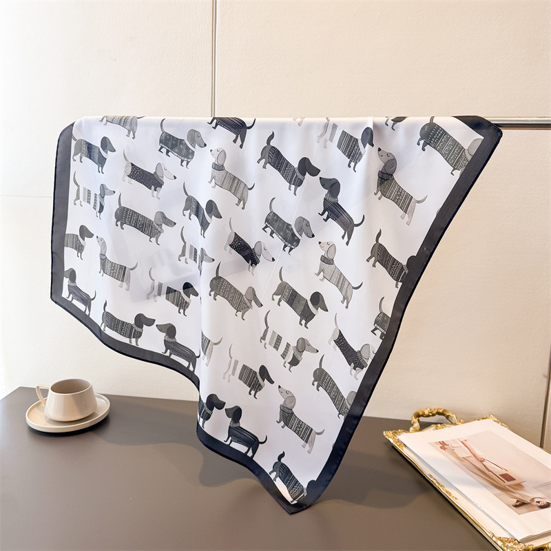 Ladies Cotton Dog Printed Squa - مراجعة Bandana Cotton وسعره